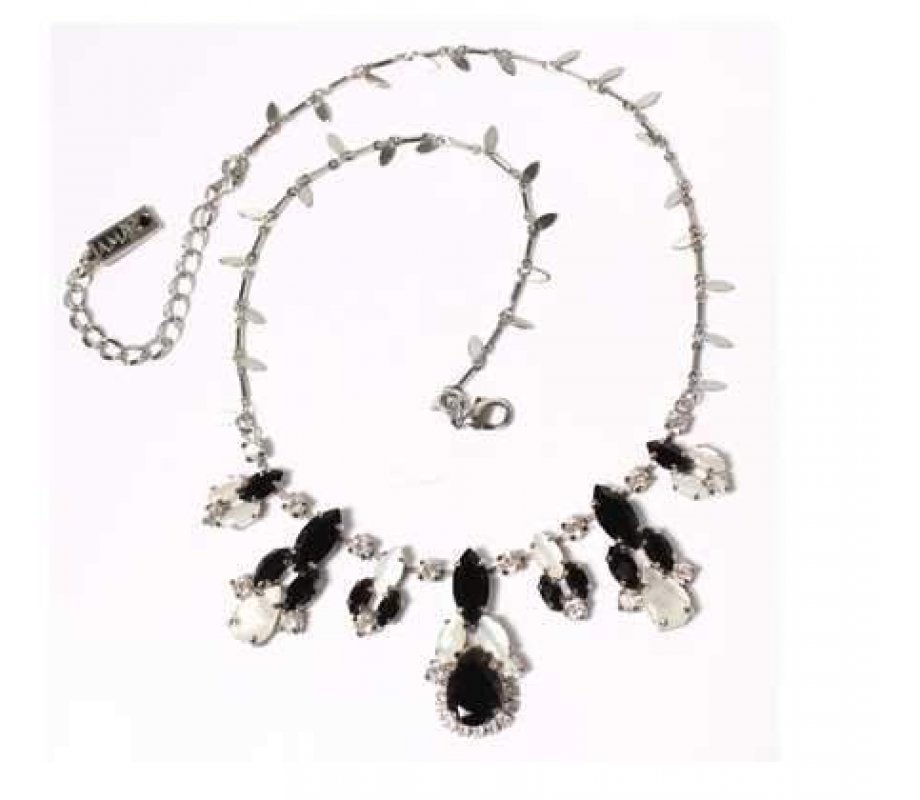 Handmade Snowdrop Necklace, Black and White Semi Precious Stones - Amaro