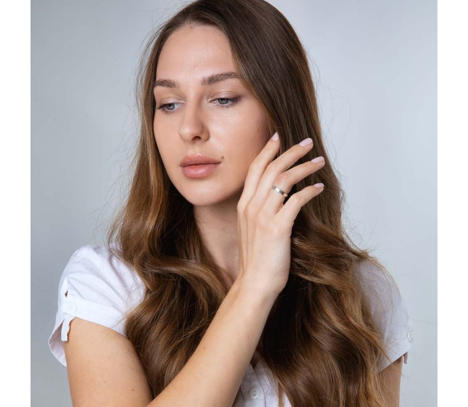 Ring of Sterling Silver with Engraved Hebrew This Too Shall Pass  Inside in English