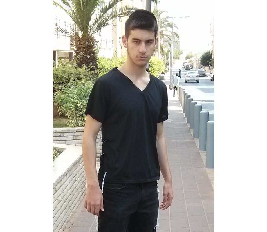 Sports Tzitzit T-Shirt Adult Size - Black